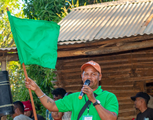 Leaders communautaires lors d'une pièce de théâtre